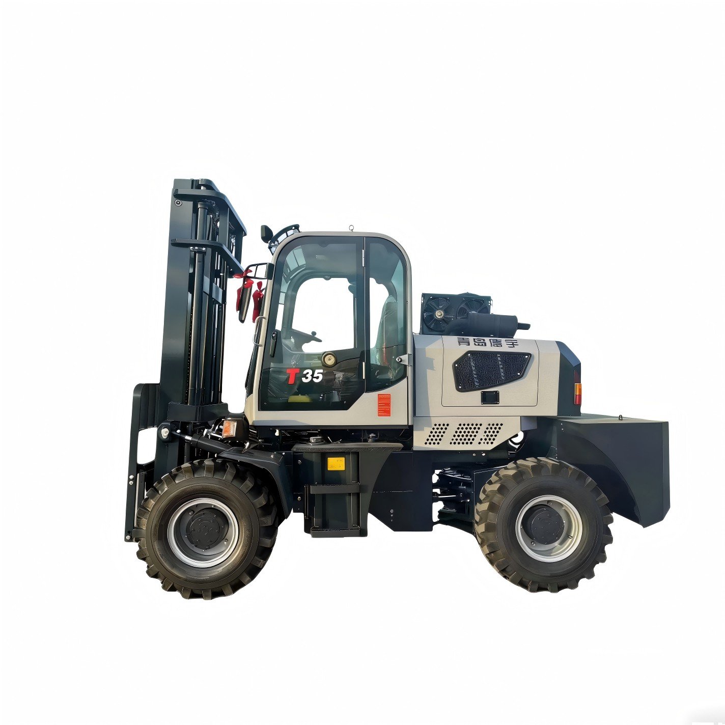 3.5TON 4X4 Off-Road Forklift - Image 2