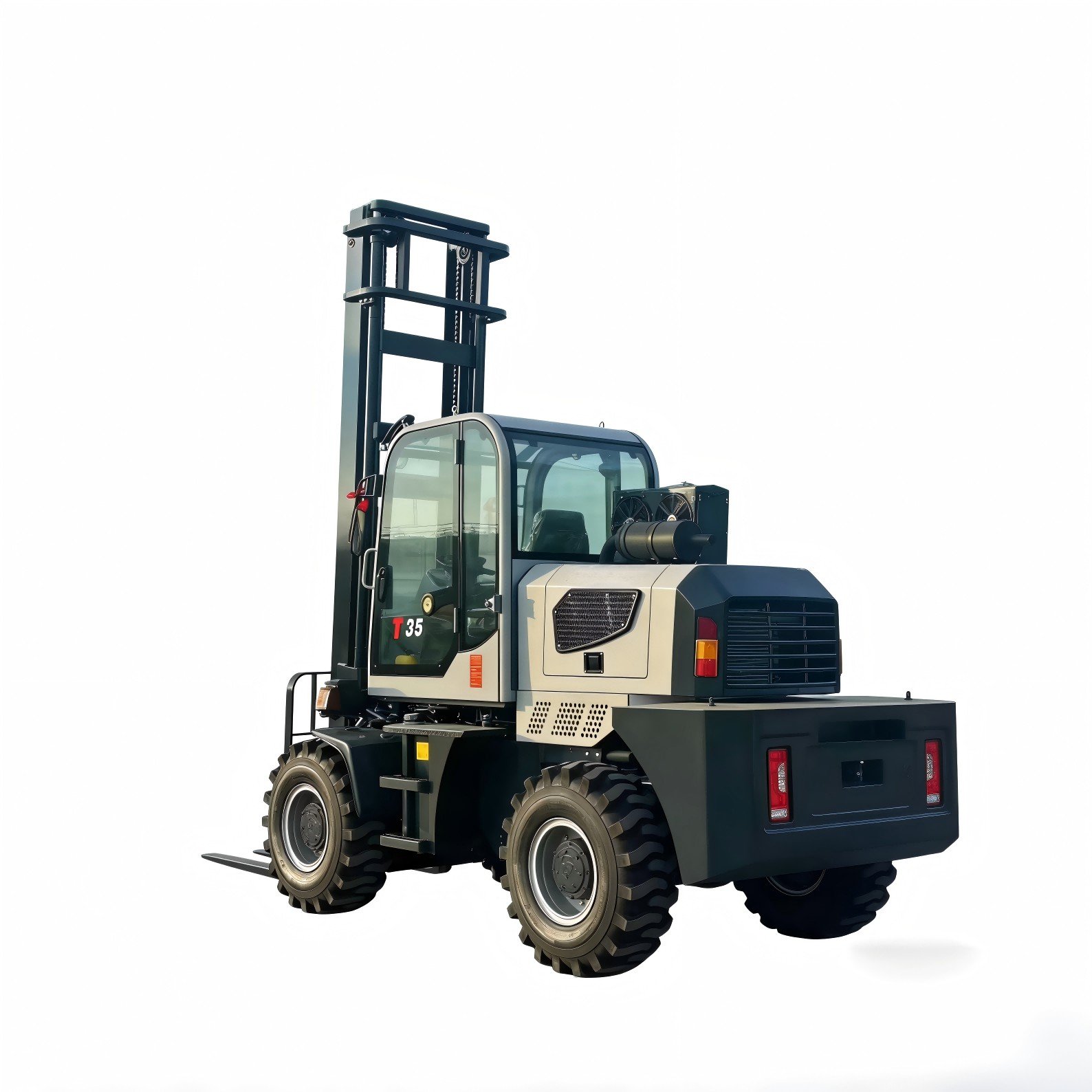 3.5TON 4X4 Off-Road Forklift - Image 3