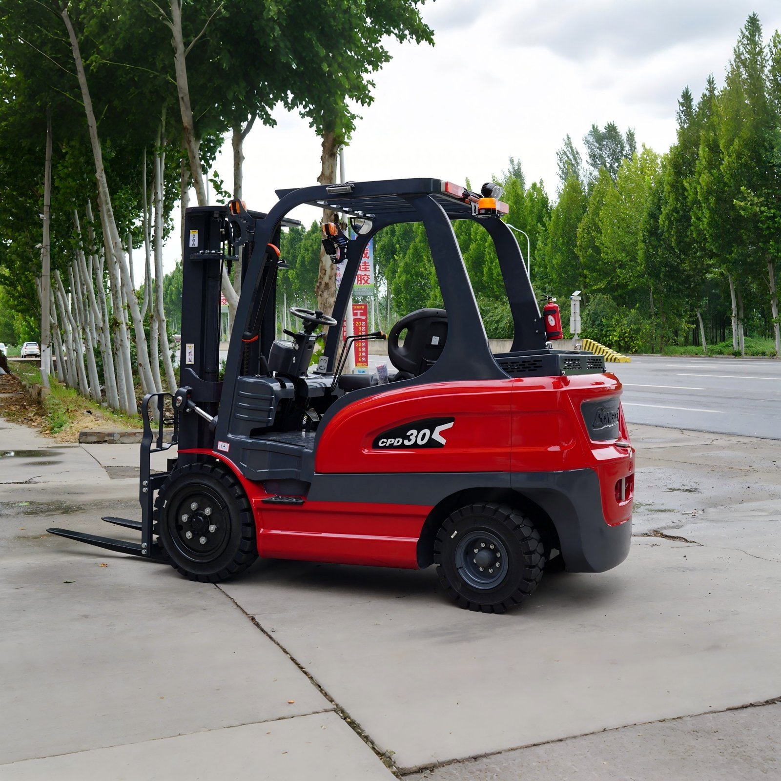 3TON Electric Forklift - Image 2